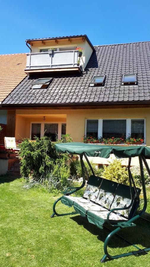 Penzion Piano Appartement Liptovský Mikuláš Buitenkant foto